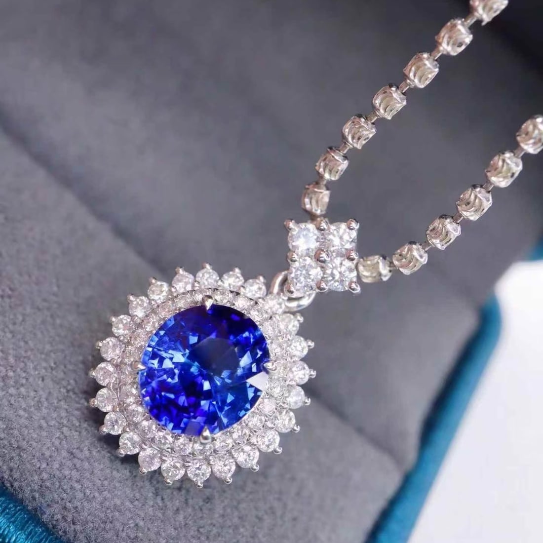 14k Gold 2.20 Ctw Natural Sapphire & Diamond Pendant( Without Chain ) - 5