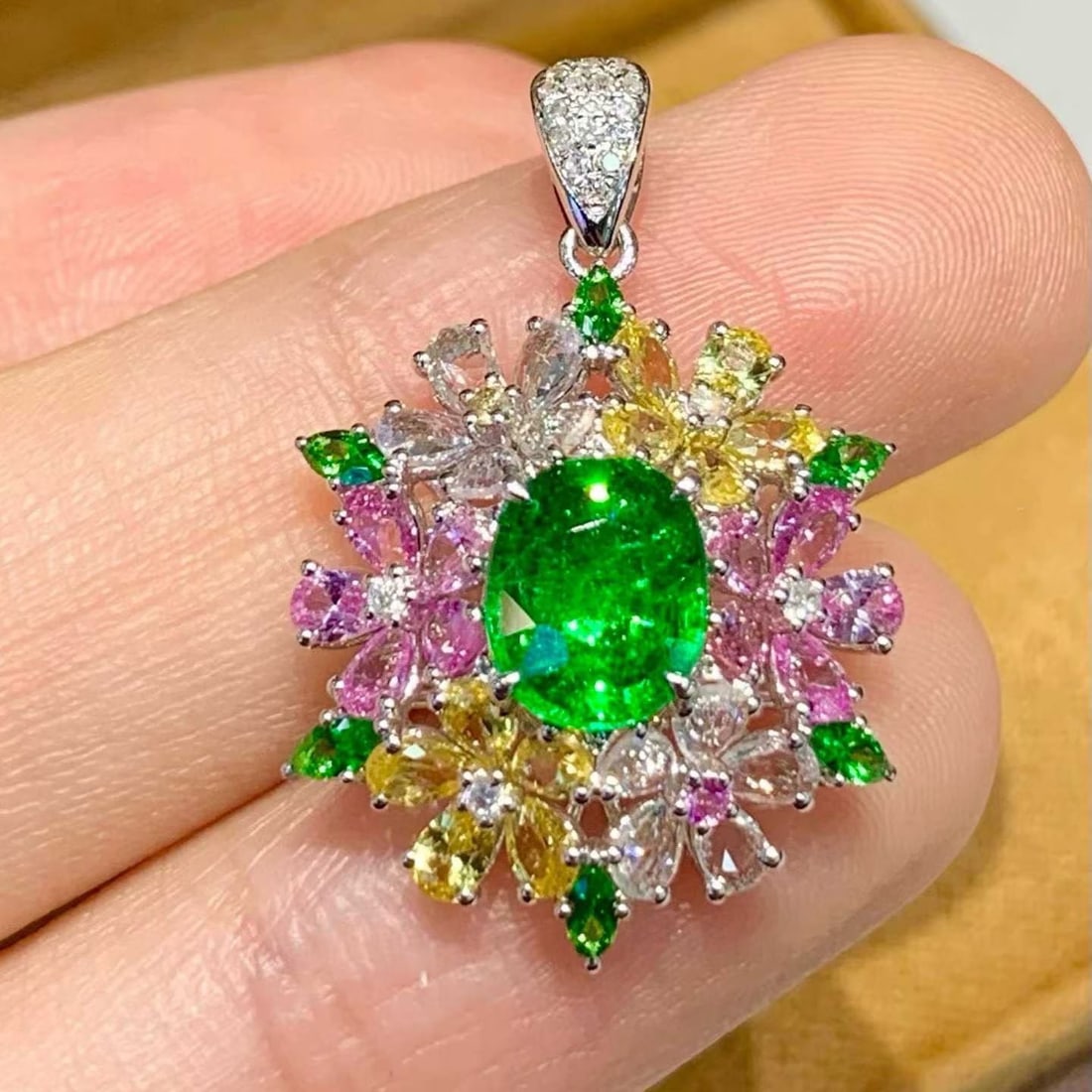 14k Gold 1.65 Ct Natural Tsavorite & Coloured Gemstone & Diamond Pendant( Without Chain ): Ref:231160288 // gold content:14k gold // main gemstone:tsavorite // shape:oval // carat weight:1. 65ct // color:green // treatment:natural // // adjacent gemstone 2 : coloured gemstone // shape:multi
