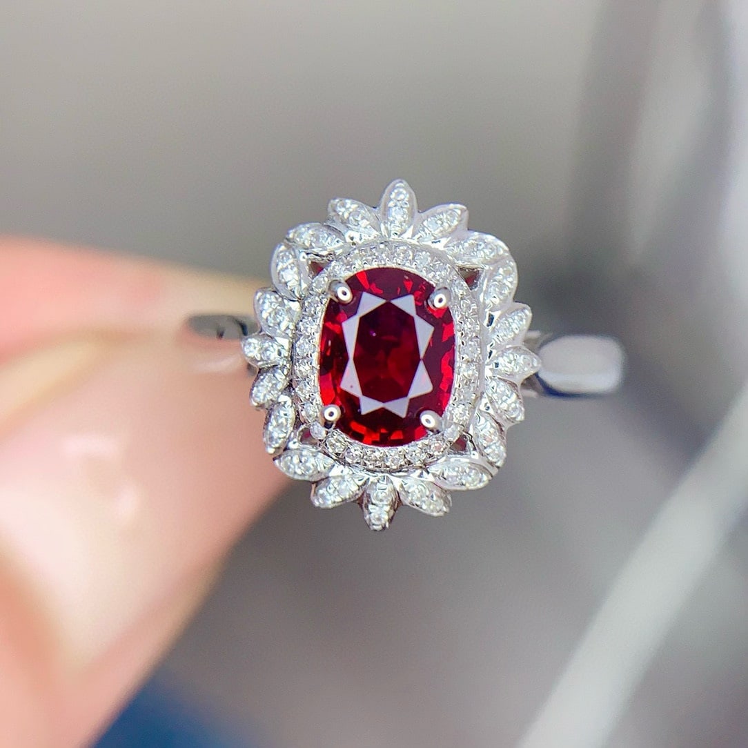 14k Gold 0.82 Ct Vivid Red Natural Ruby & Diamond Ring (1 of 7)