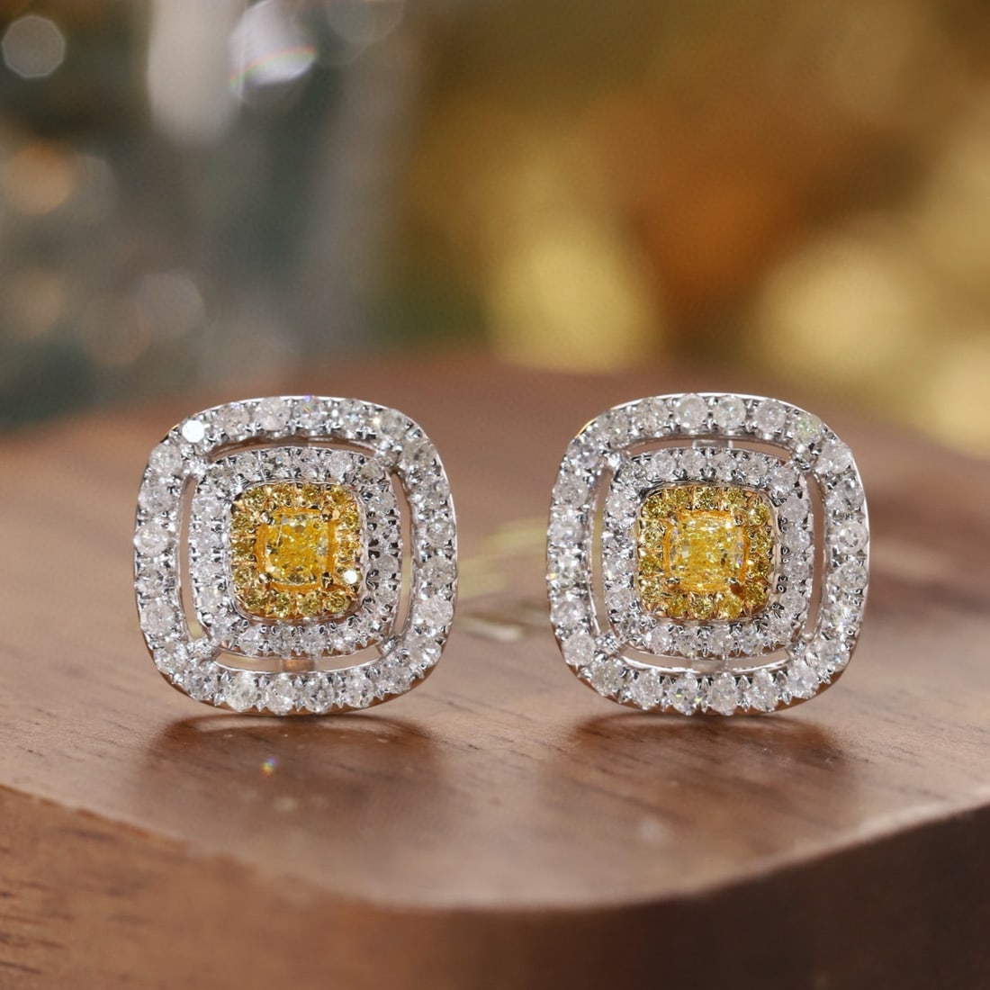 14k Gold 0.70 Ctw Natural Yellow Diamond & Diamond Earrings: Ref:231160323 // gold content:14k gold // main gemstone:yellow diamond // shape:cushion // carat weight:0. 22ct // color:yellow // treatment:natural // // adjacent gemstone 2 : diamond // shape:round