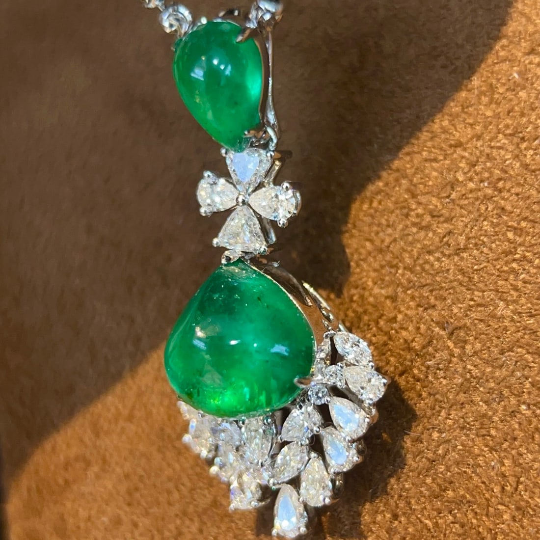14k Gold 3.72 Ctw Natural Emerald & Diamond Pendant( Without Chain ) - 4