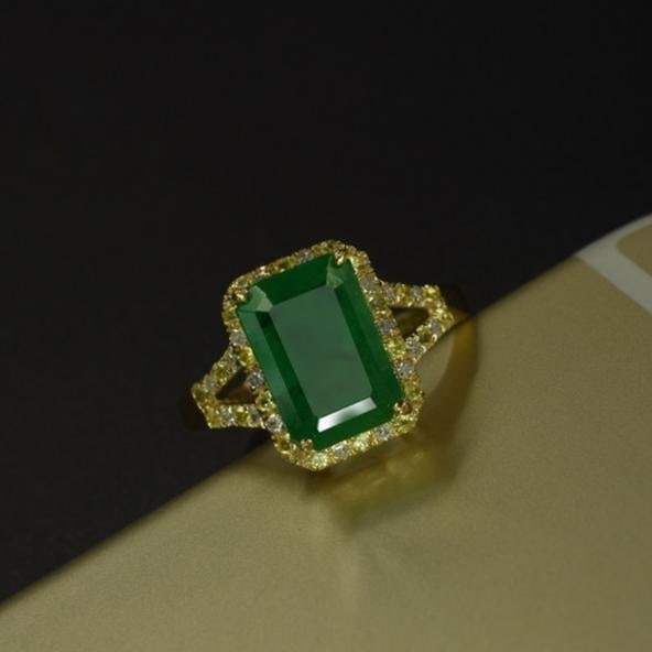 14k Gold 3.55 Ctw Natural Emerald & Diamond Ring - 4