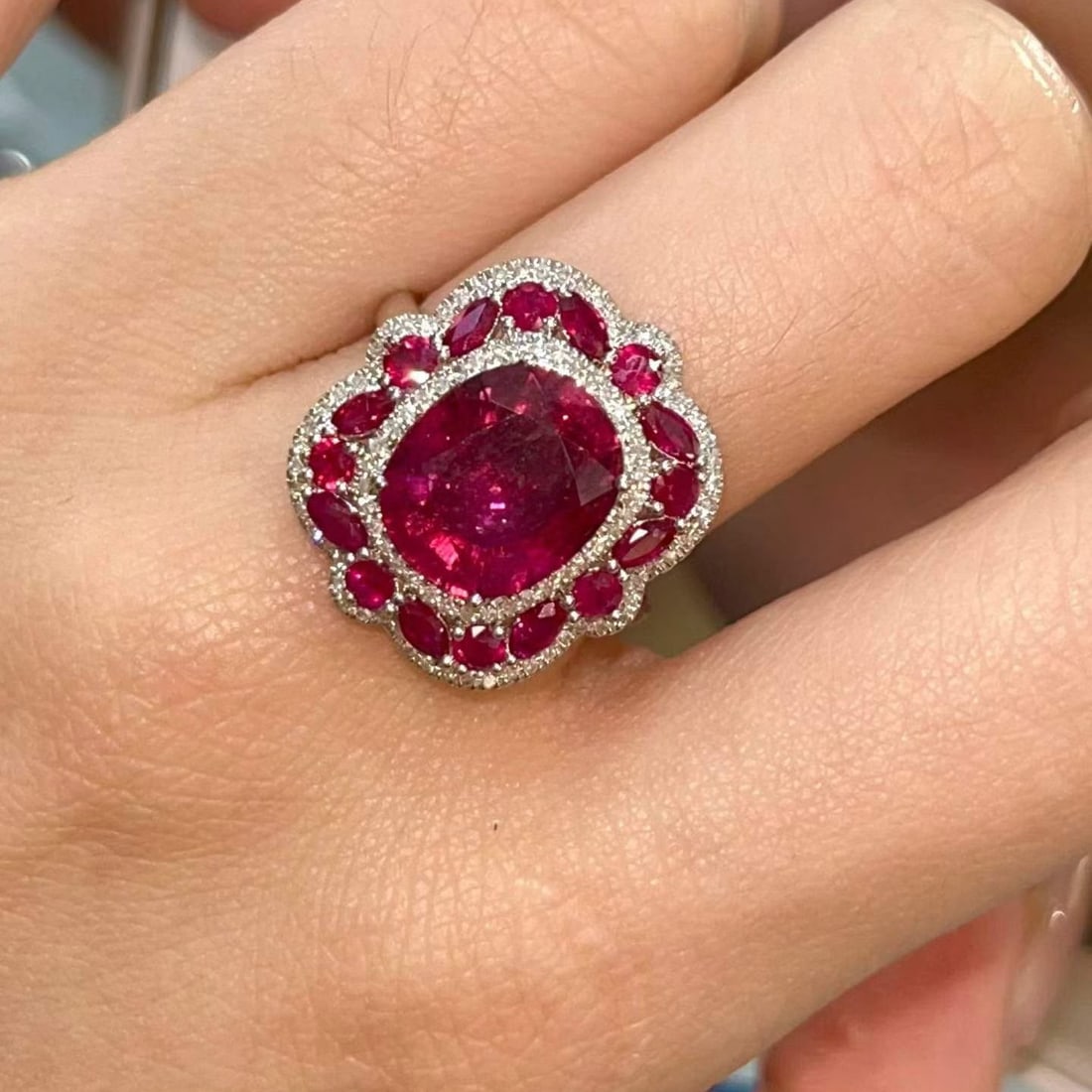 14k Gold 3.5 Ct Natural Tourmaline & Diamond Ring - 4