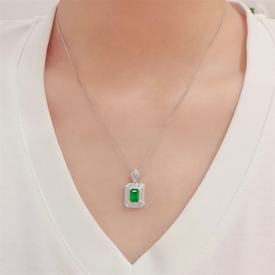 14k Gold 1.46 Ctw Vivid Green Natural Emerald & Diamond Pendant( Without Chain ) - 2