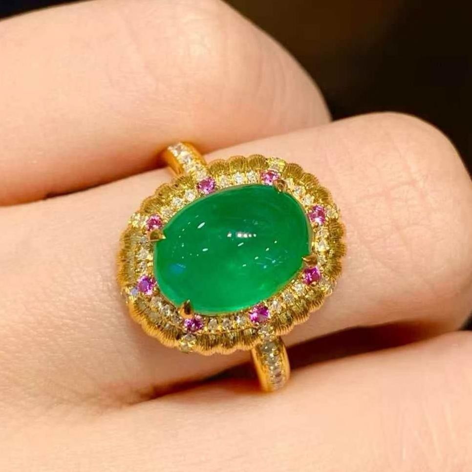 14k Gold 3.1 Ct Natural Emerald & Diamond Ring: Ref:231153124 // gold content:14k gold // ring size:7. 25us // // main gemstone:emerald // shape:oval // carat weight:3. 1ct // color:green // treatment:natural // // adjacent gemstone 2 : diamond //