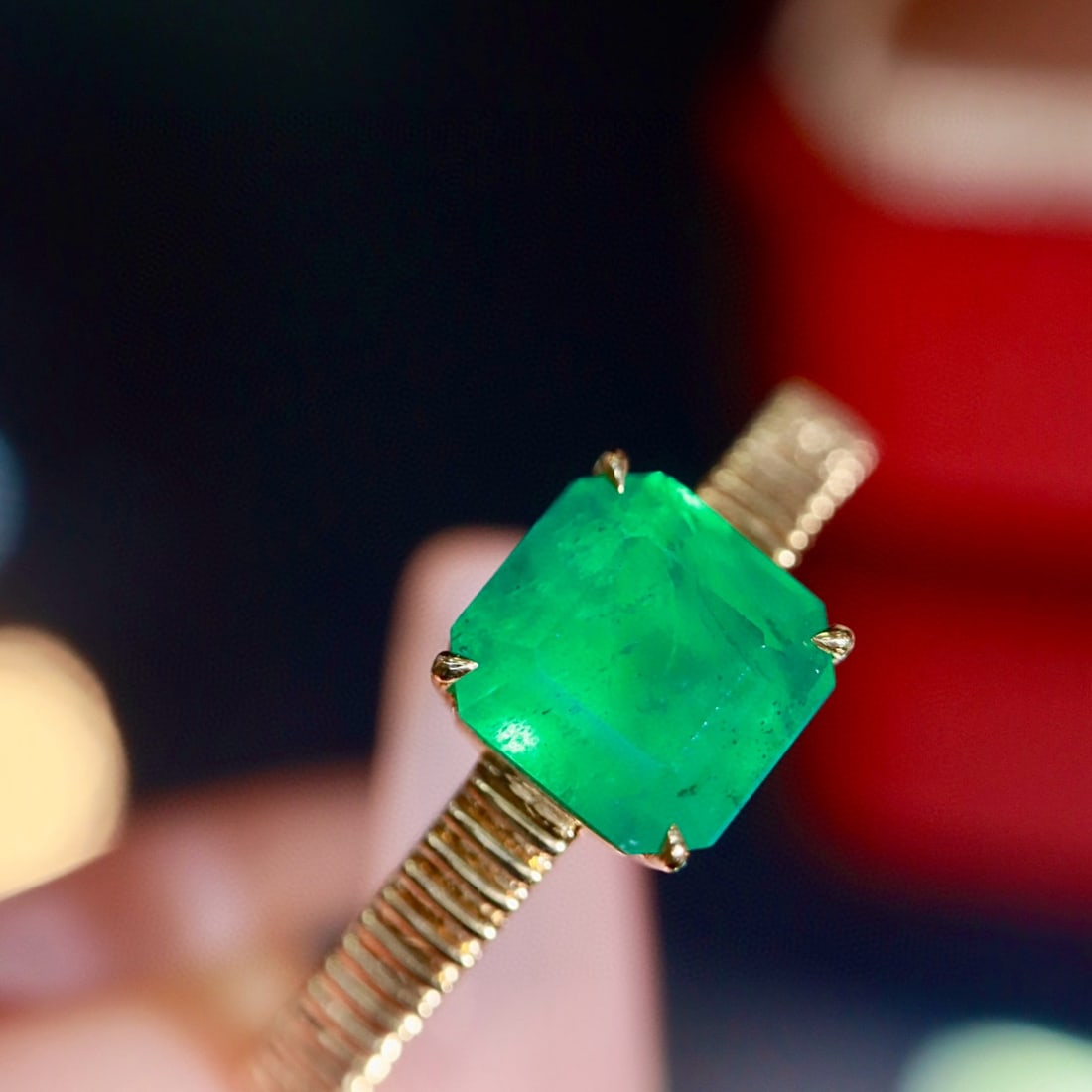 14k Gold 1.20 Ct Natural Emerald Ring - 2