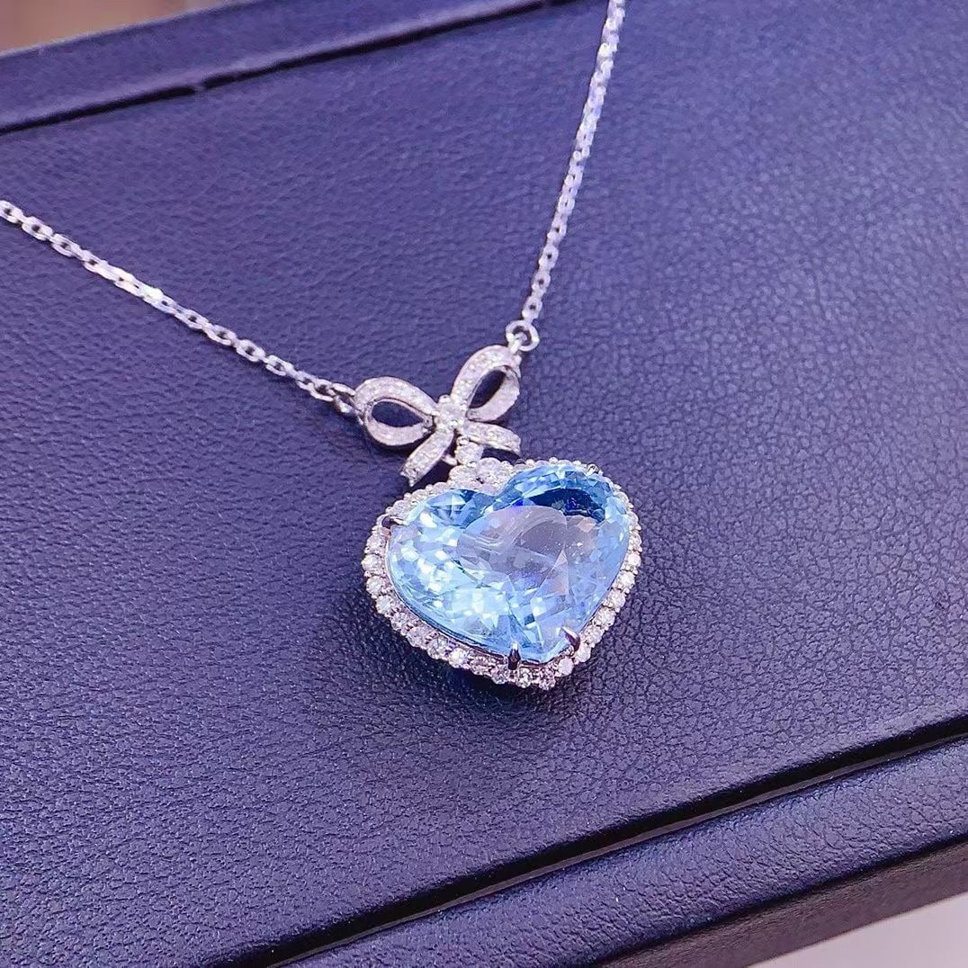 14k Gold 7 Ct Natural Aquamarine & Diamond Necklace - 3