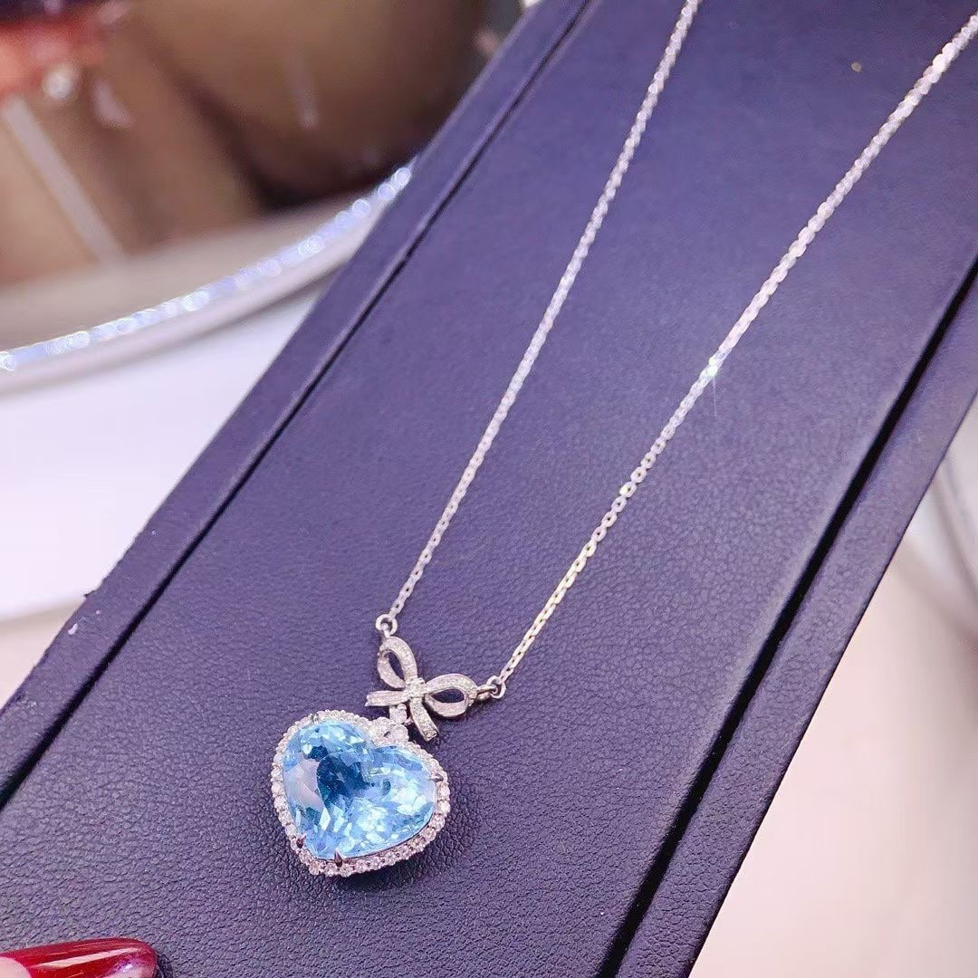 14k Gold 7 Ct Natural Aquamarine & Diamond Necklace - 5