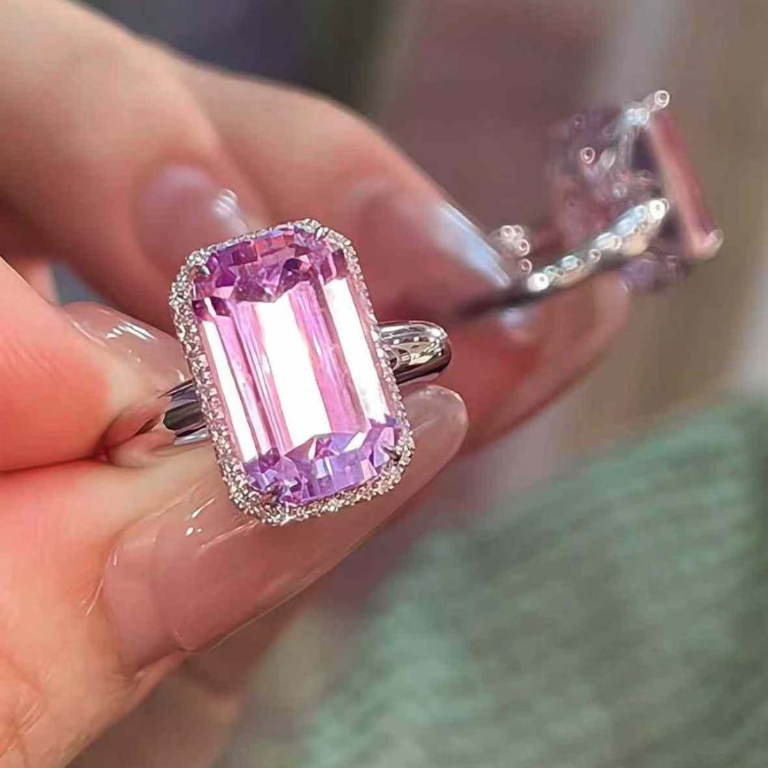 14k Gold 10.5 Ct Natural Kunzite & Diamond Ring - 2