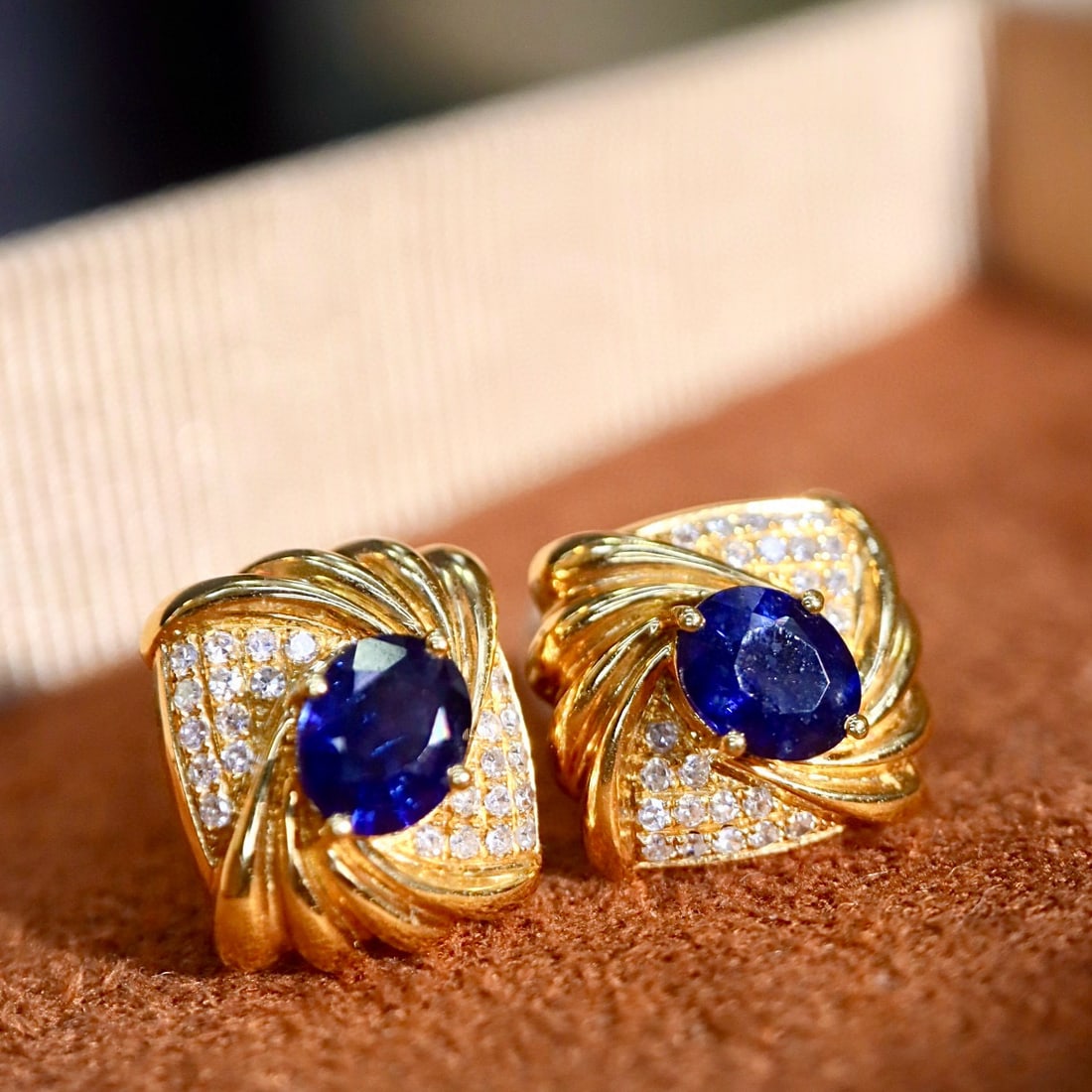 14k Gold 1.12 Ctw Natural Sapphire & Diamond Earrings - 2