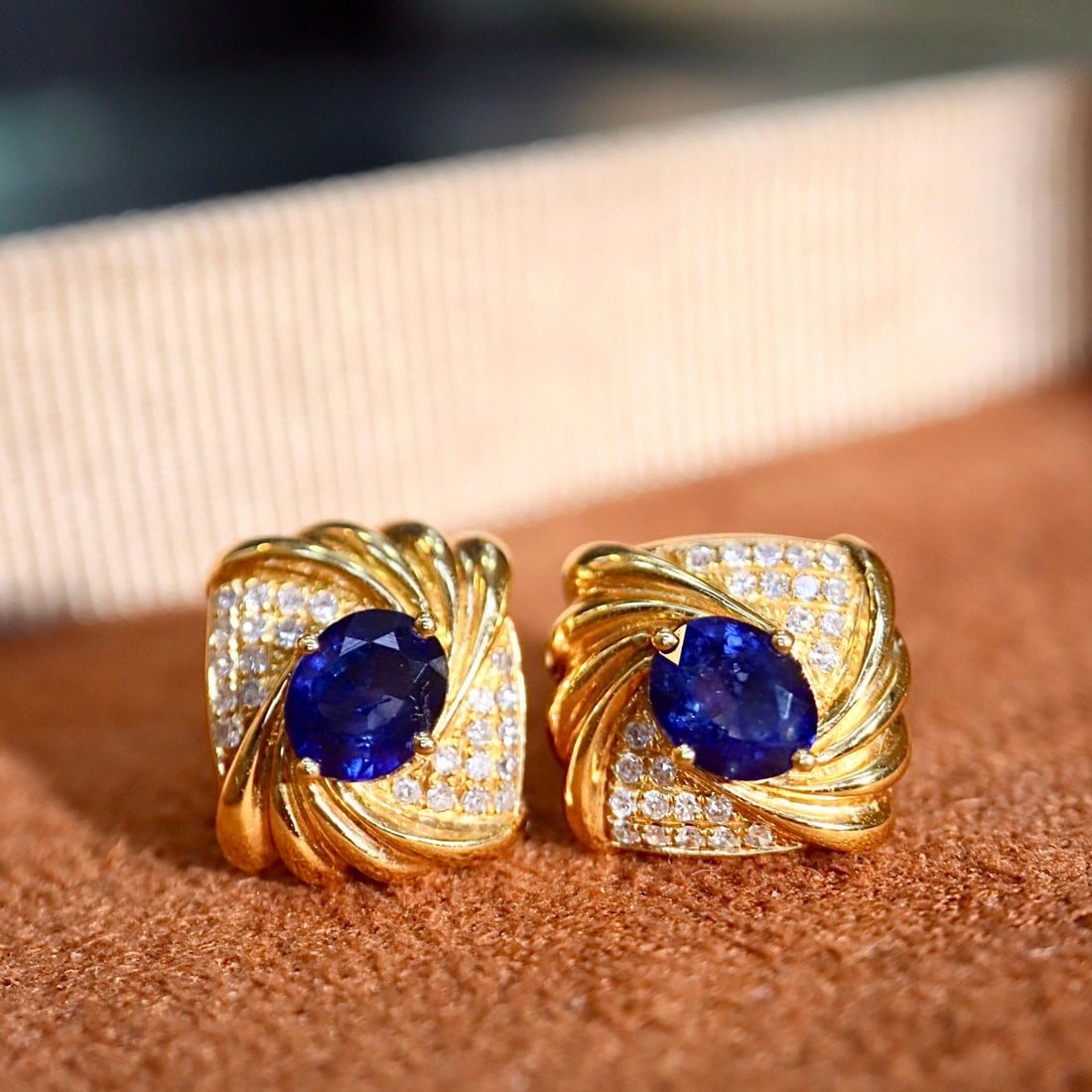14k Gold 1.12 Ctw Natural Sapphire & Diamond Earrings - 3