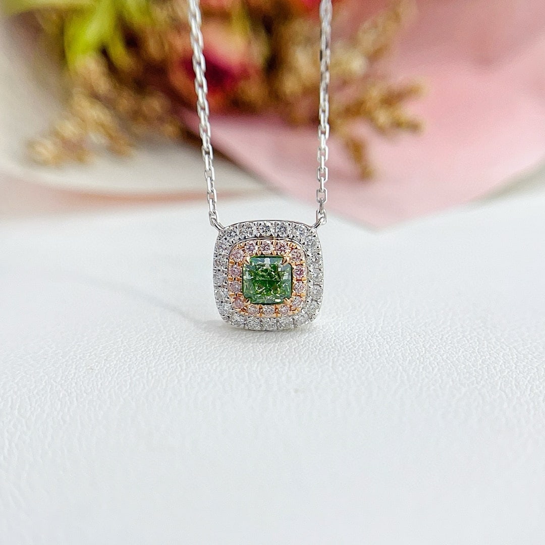 14k Gold 0.82 Ctw Natural Green Diamond & Diamond Necklace - 4