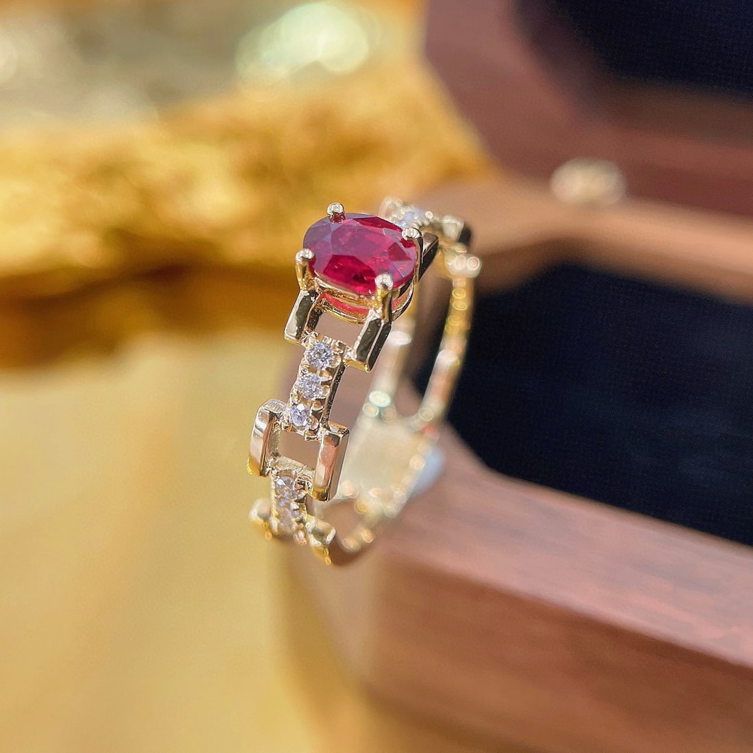 14k Gold 0.48 Ctw Natural Ruby & Diamond Ring - 3