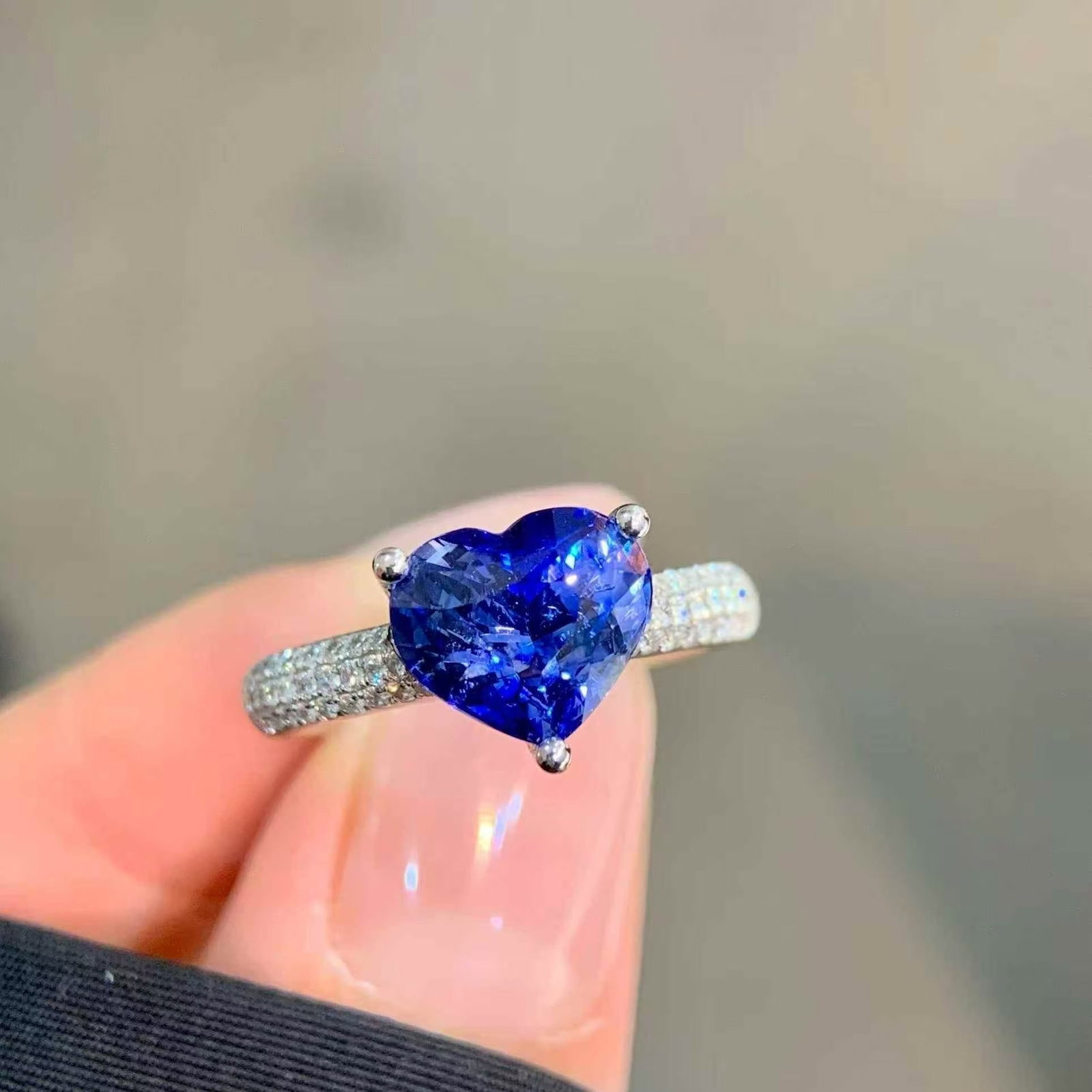 14k Gold 3.61 Ctw Natural Sapphire & Diamond Ring - 4