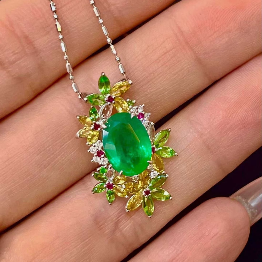 14k Gold 2.7 Ct Natural Emerald & Diamond Pendant( Without Chain ) - 2