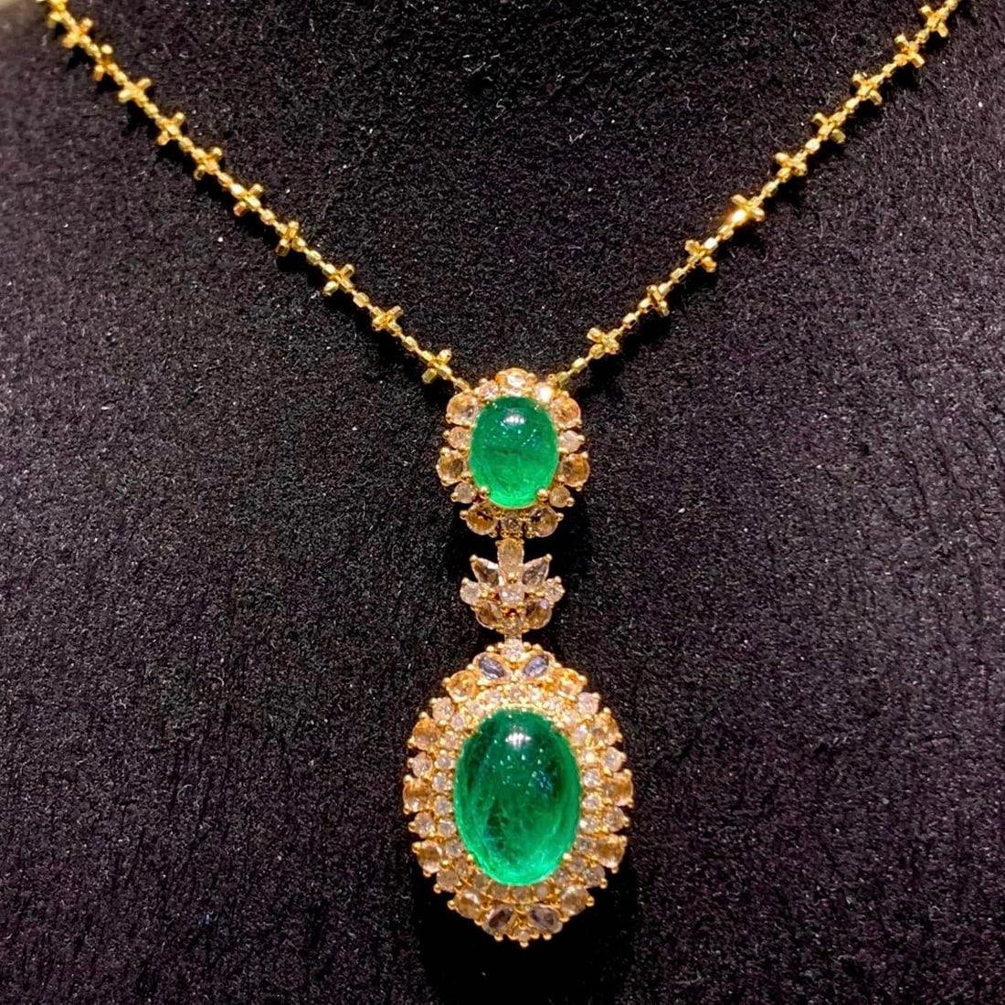 14k Gold 2.65 Ct Natural Emerald & Diamond Pendant( Without Chain ) - 3