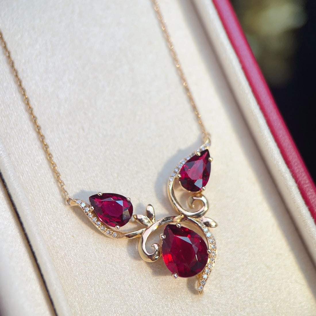 14k Gold 3.7 Ct Natural Tourmaline & Diamond Necklace - 5