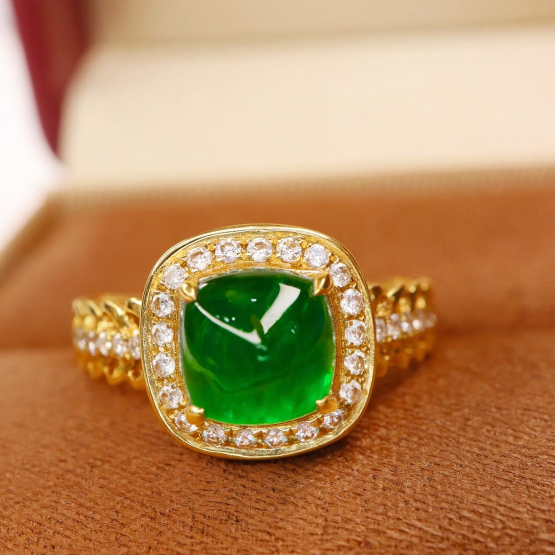 14k Gold 2.10 Ctw Vivid Green Natural Emerald & Diamond Ring - 4