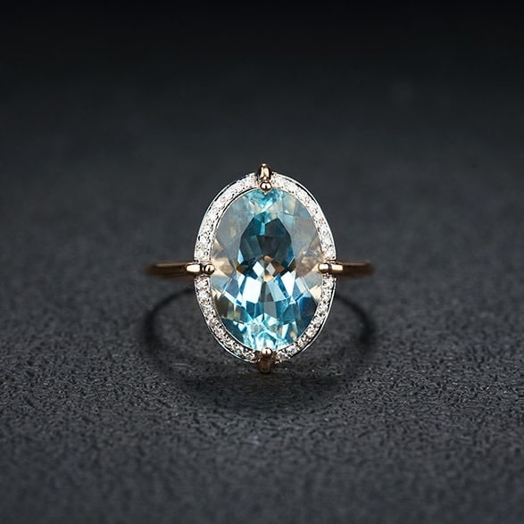 14k Gold 4.7 Ct Natural Aquamarine & Diamond Ring: Ref:231154059 // gold content:14k gold // ring size:7. 25us // // main gemstone:aquamarine // shape:oval // carat weight:4. 7ct // color:blue // treatment:natural // // adjacent gemstone 2 : diamond