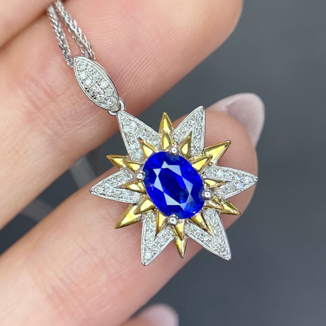 14k Gold 1.05 Ct Natural Sapphire & Diamond Pendant( Without Chain ): Ref:231154091 // gold content:14k gold // main gemstone:sapphire // shape:oval // carat weight:1. 05ct // color:royal blue // treatment:natural // // adjacent gemstone 2 : diamond // number of