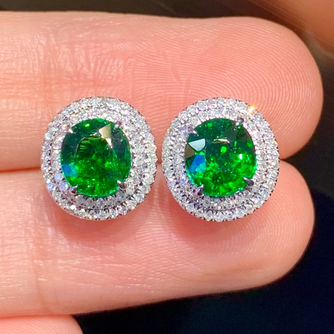 14k Gold 2.3 Ct Natural Tsavorite & Diamond Earrings - 2