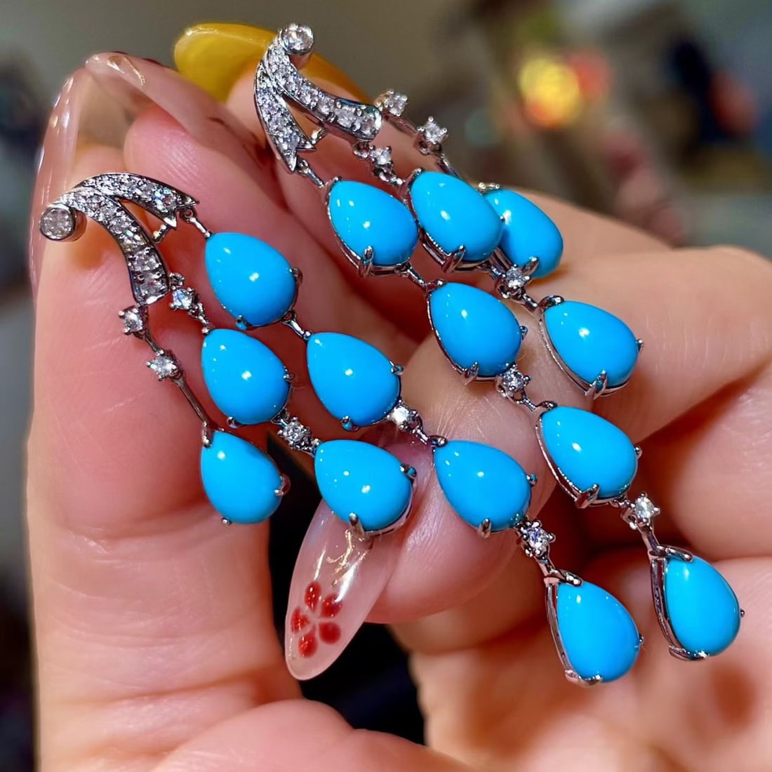 14k Gold 9.41 Ctw Natural Blue Turquoise & Diamond Earrings: Ref:231154114 // gold content:14k gold // main gemstone:blue turquoise // shape:pear // carat weight:9. 10ct // color:blue // treatment:natural // // adjacent gemstone 2 : diamond // shape:round // ca
