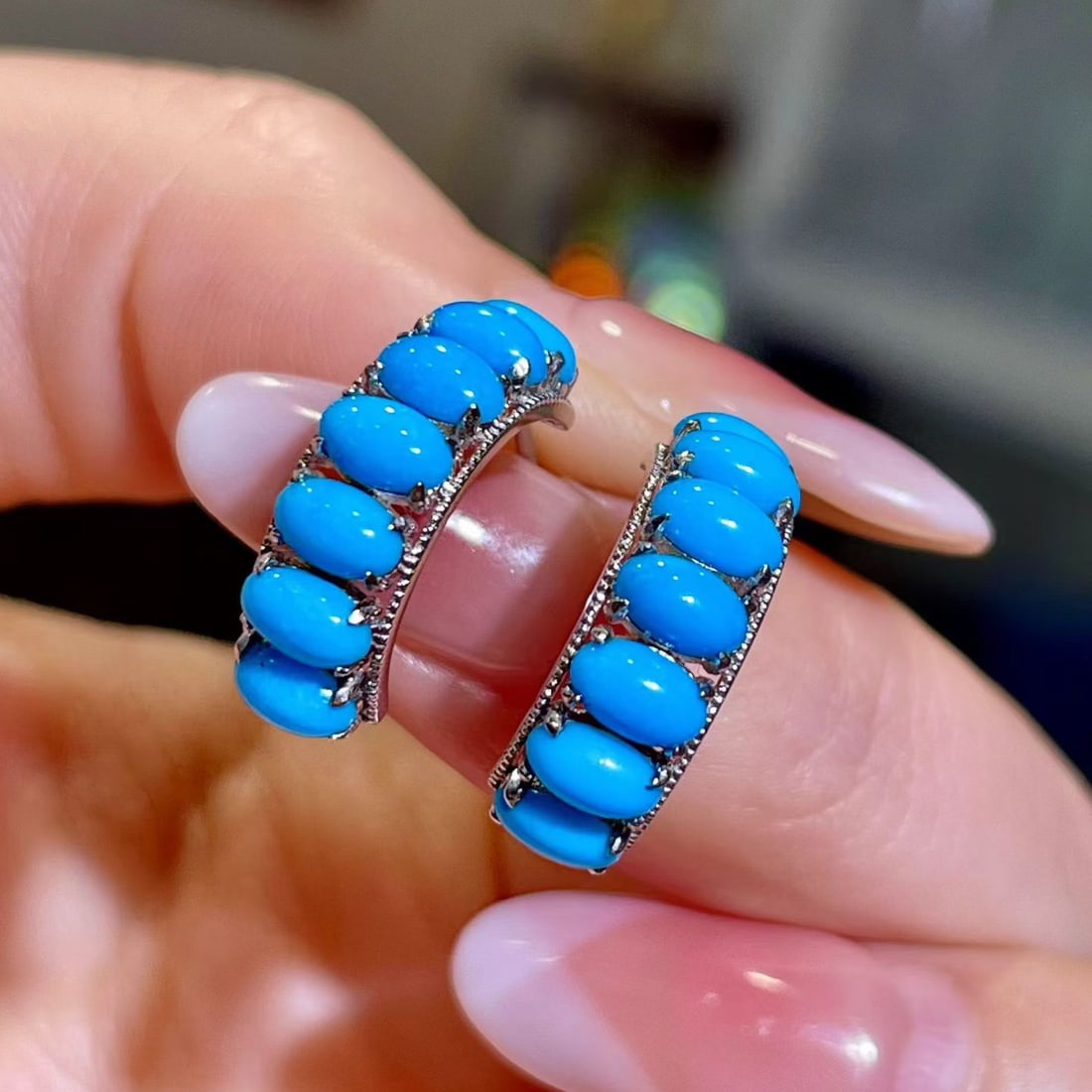 14k Gold 2.58 Ct Natural Blue Turquoise Earrings - 2