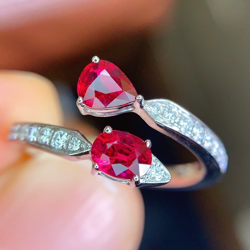 14k Gold 0.90 Ctw Natural Ruby & Diamond Ring - 5