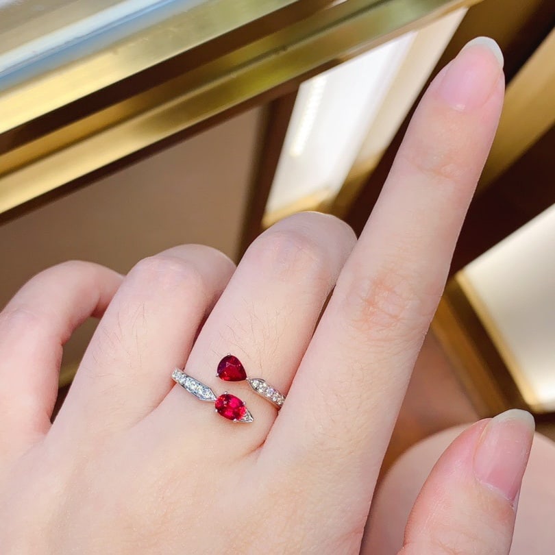 14k Gold 0.90 Ctw Natural Ruby & Diamond Ring - 6