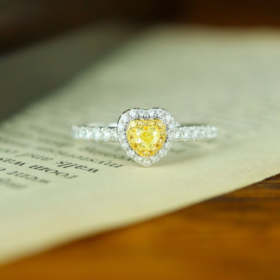 14k Gold 0.50 Ctw Natural Yellow Diamond & Diamond Ring - 3