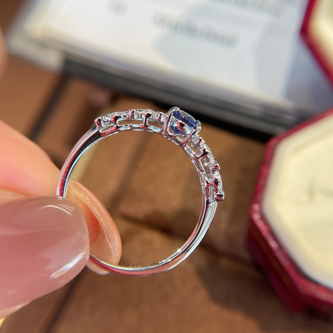 14k Gold 0.7 Ct Natural Sapphire & Diamond Ring - 4