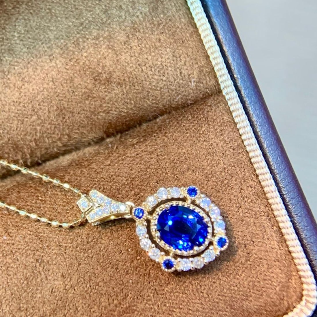 14k Gold 0.85 Ctw Natural Sapphire & Diamond Pendant( Without Chain ) - 2