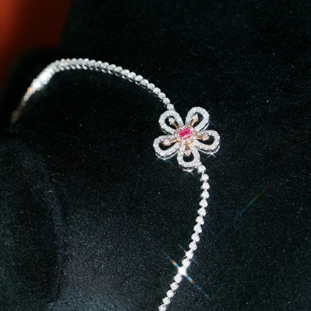 14k Gold 1.50 Ctw Natural Pink Diamond & Diamond & Flowers Bracelet - 2