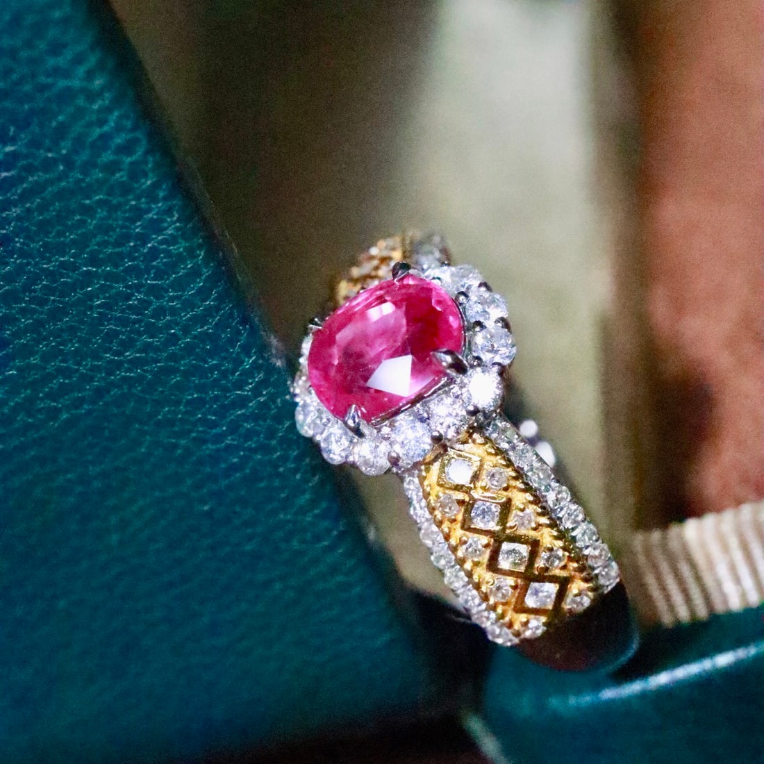 14k Gold 1.46 Ctw Natural Ruby & Diamond Ring - 2
