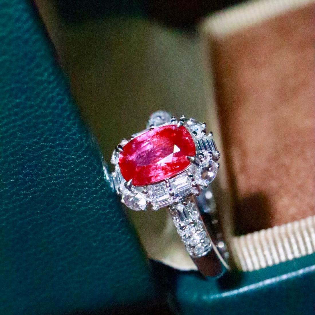 14k Gold 1.71 Ctw Natural Ruby & Diamond Ring - 3
