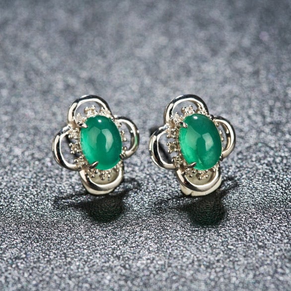 14k Gold 2.1 Ct Natural Emerald & Diamond Earrings - 2