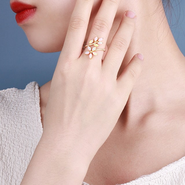 14k Gold 1.3 Ctw Natural Opal & Diamond Ring - 5
