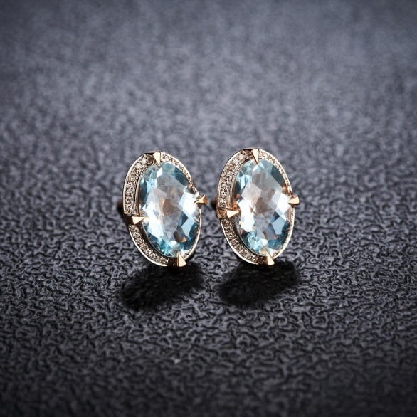 14k Gold 3.66 Ct Natural Aquamarine & Diamond Earrings - 2