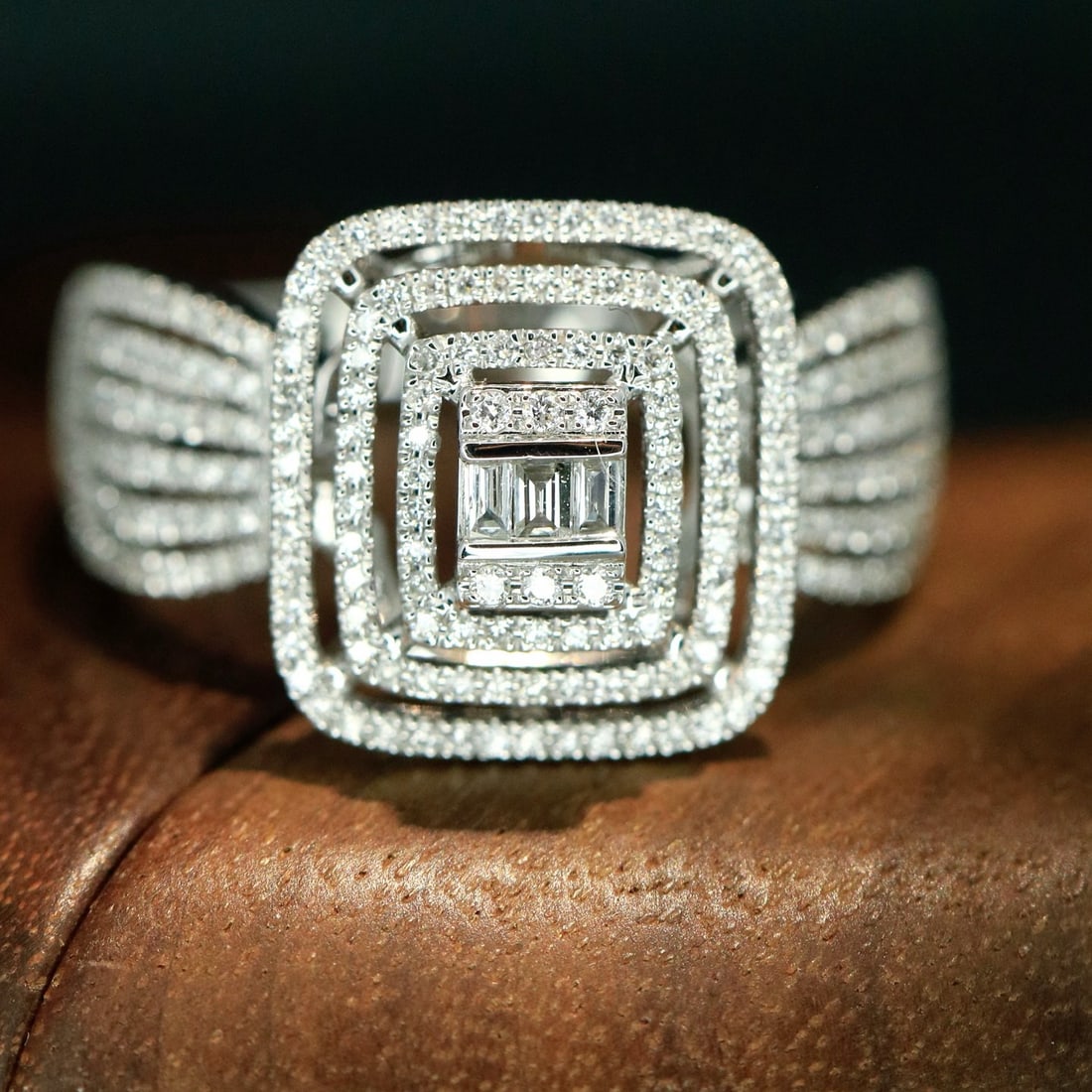 14k Gold 0.6 Ct Natural H Diamond Ring: Ref:231154283 // gold content:14k gold // ring size:7. 25us // // main gemstone:diamond // shape:multiple // carat weight:0. 6ct // clarity grade:vs-si // color:h // treatment:natural // Low