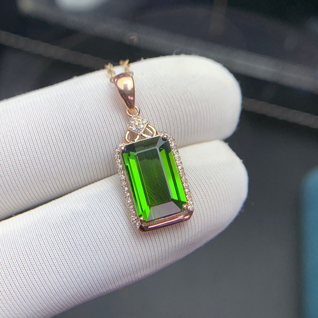 14k Gold 3.1 Ct Natural Tourmaline & Diamond Pendant( Without Chain ) - 2