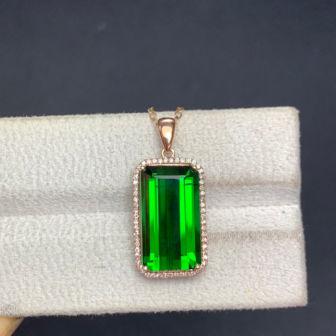 14k Gold 8.6 Ct Natural Tourmaline & Diamond Pendant( Without Chain ) - 5