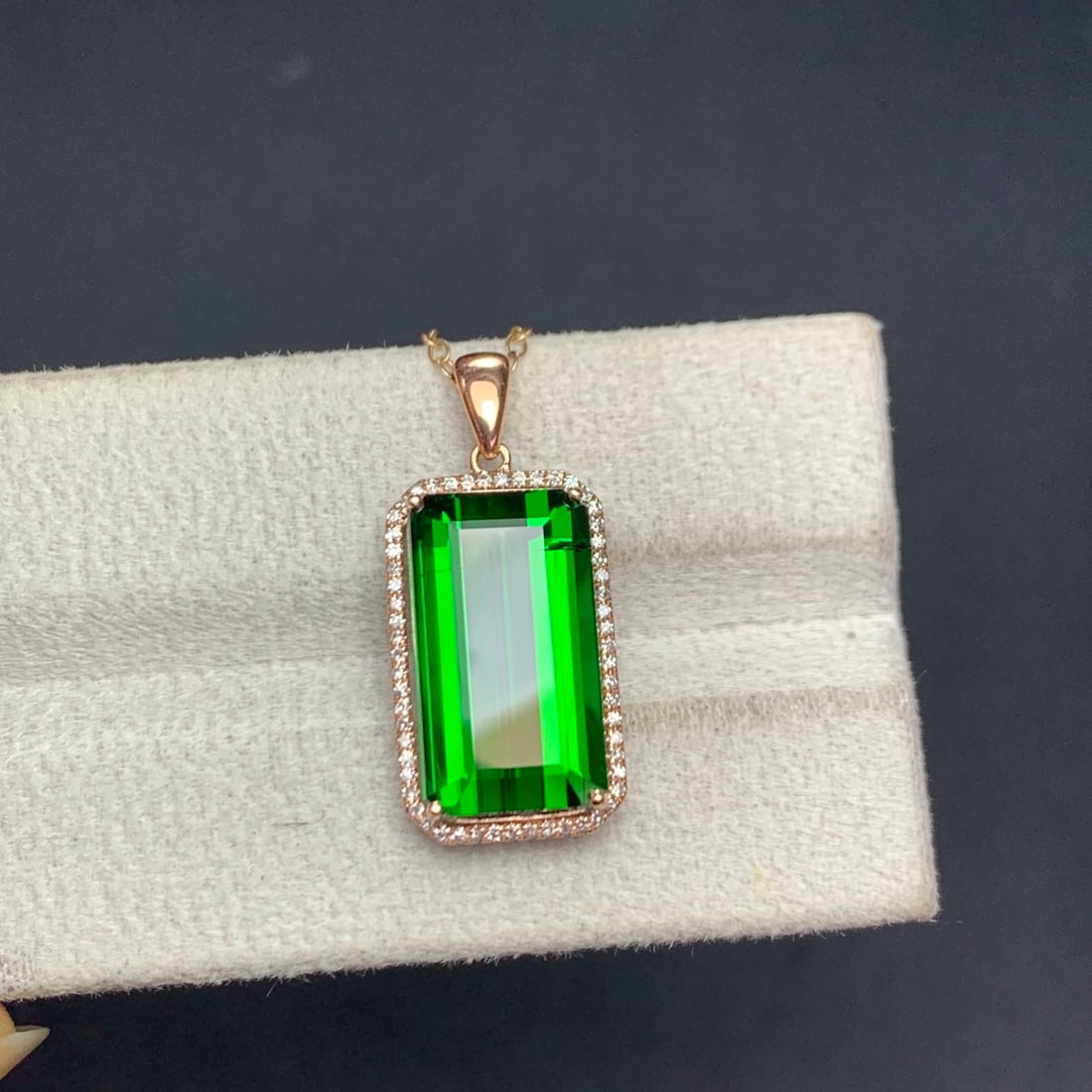 14k Gold 8.6 Ct Natural Tourmaline & Diamond Pendant( Without Chain ) - 8