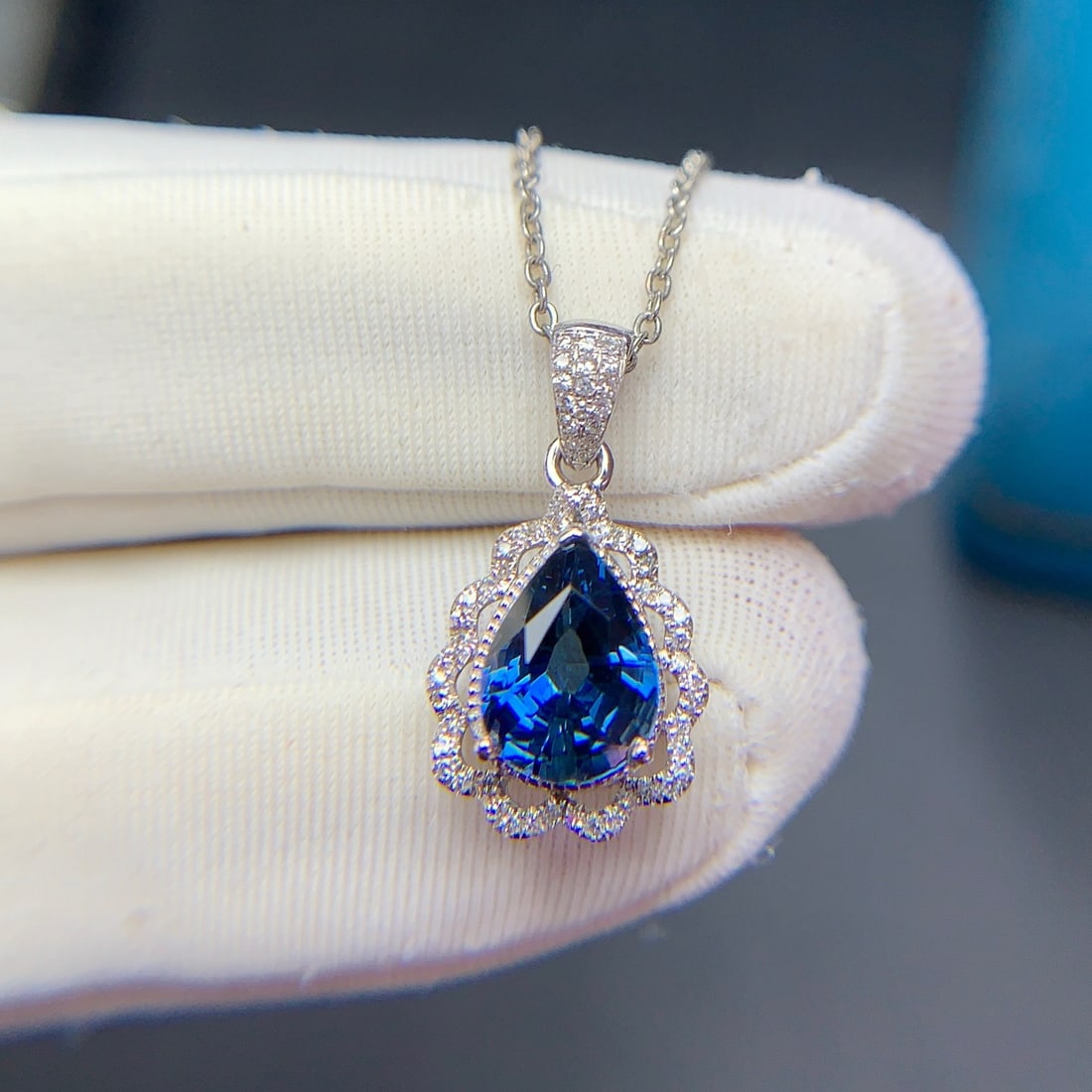 14k Gold 1.96 Ct Natural Sapphire & Diamond Pendant( Without Chain ) - 3