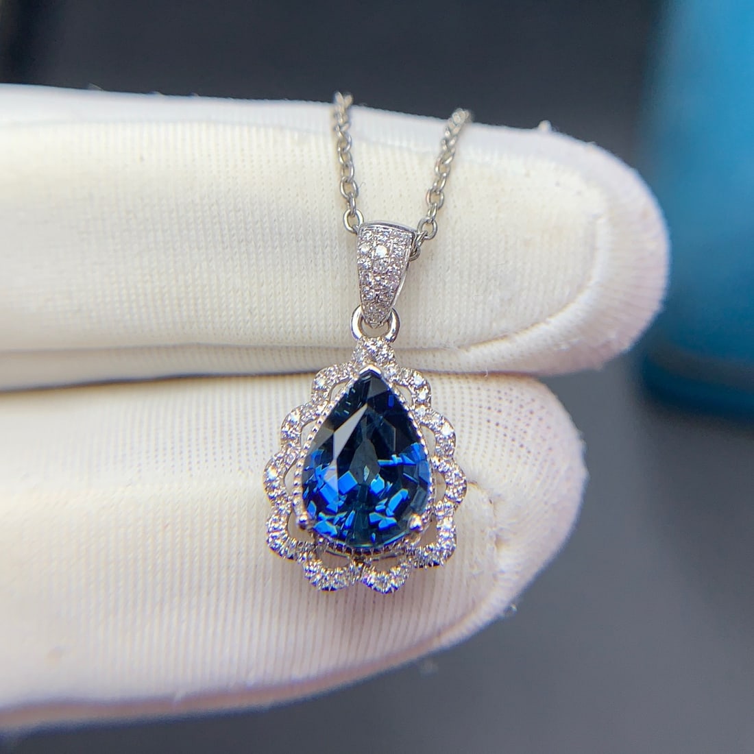 14k Gold 1.96 Ct Natural Sapphire & Diamond Pendant( Without Chain ) - 4