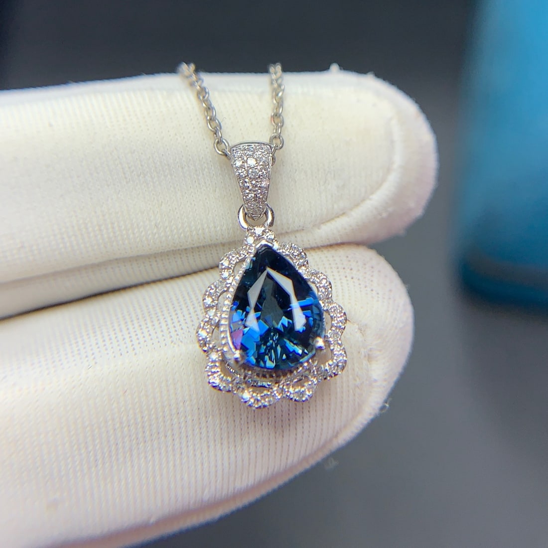 14k Gold 1.96 Ct Natural Sapphire & Diamond Pendant( Without Chain ) - 5