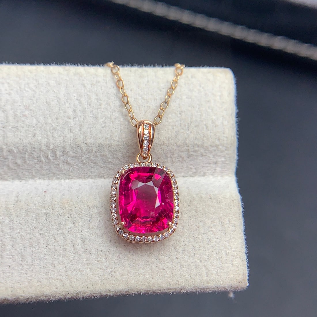 14k Gold 2.12 Ct Natural Tourmaline & Diamond Pendant( Without Chain ) - 3