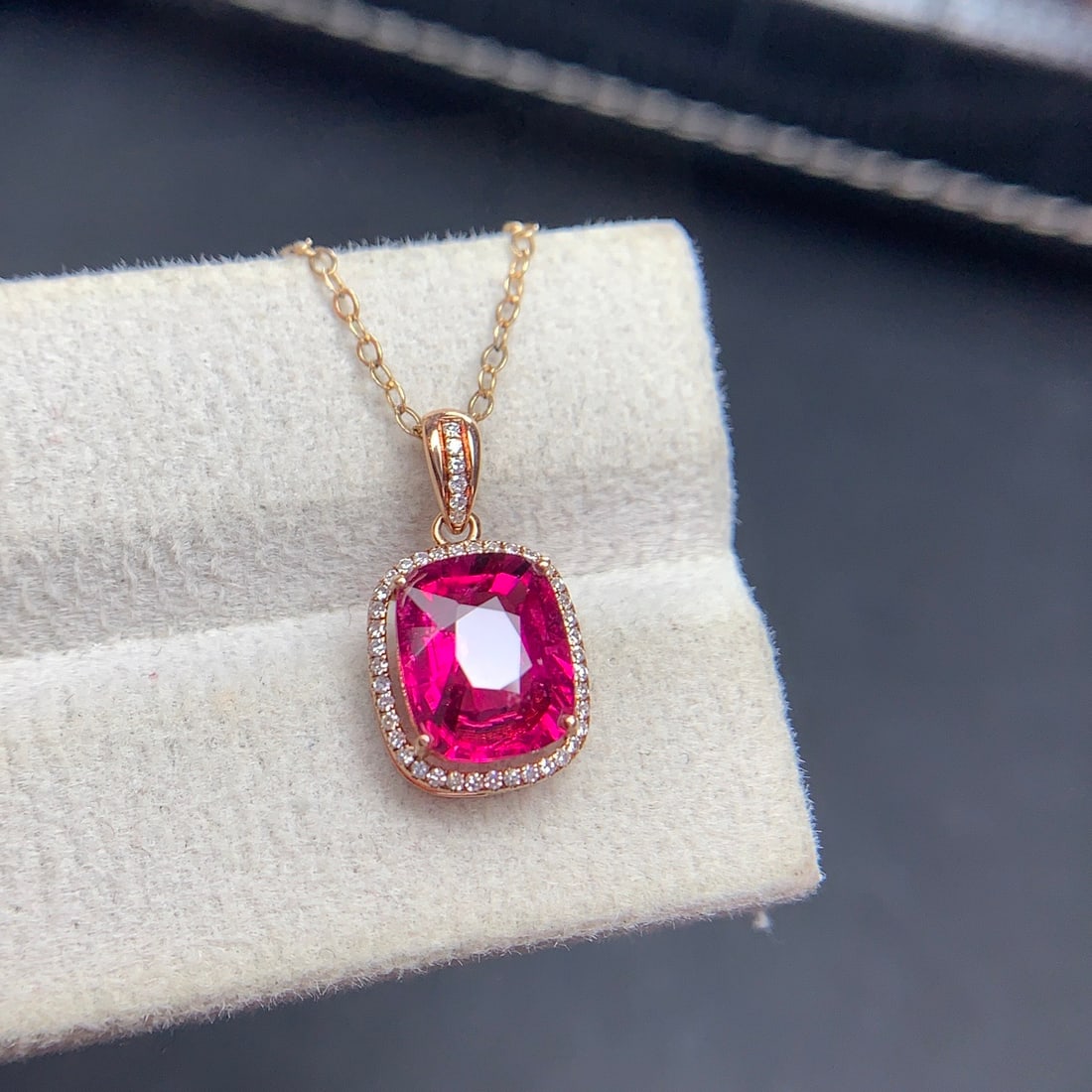 14k Gold 2.12 Ct Natural Tourmaline & Diamond Pendant( Without Chain ) - 4