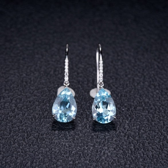 14k Gold 3.25 Ct Natural Aquamarine & Diamond Earrings: Ref:231154317 // gold content:14k gold // main gemstone:aquamarine // shape:pear // carat weight:3. 25ct // color:blue // treatment:natural // // adjacent gemstone 2 : diamond // shape:round //