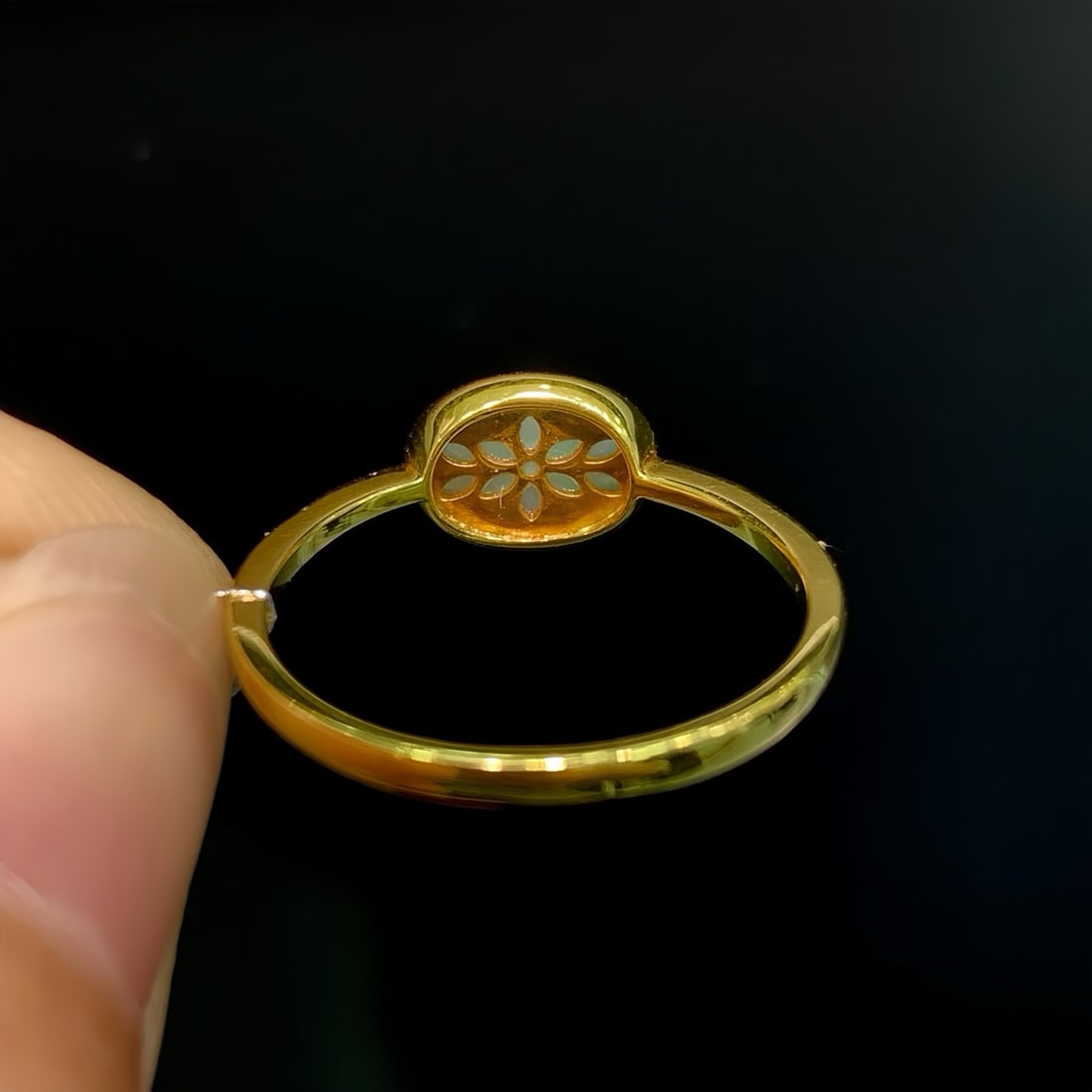 14k Gold 0.70 Ct Natural Opal Ring - 5