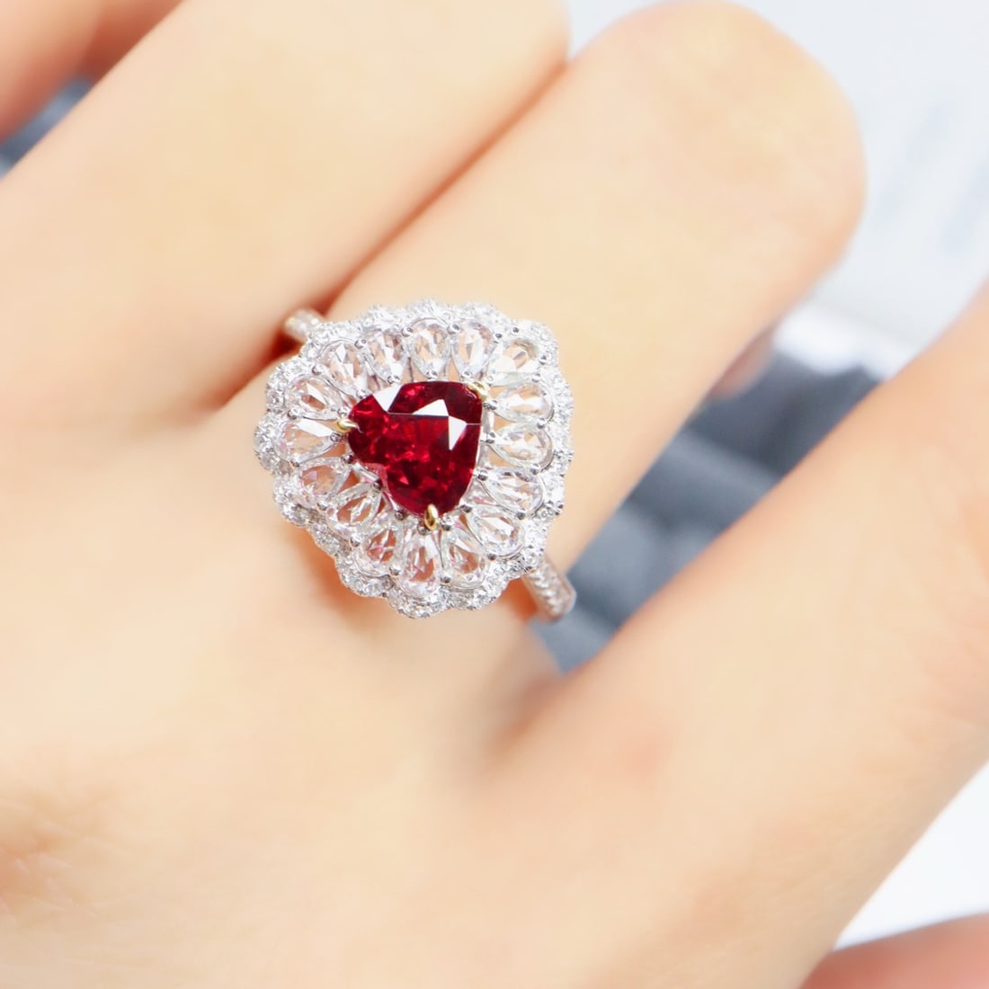 14k Gold 1.19 Ctw Natural Spinel & Diamond Ring - 6